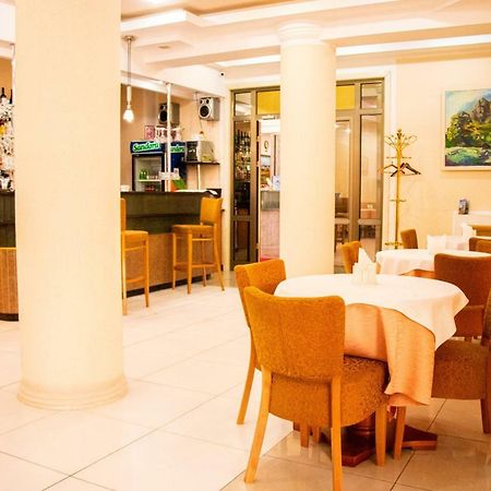Altyn Dala Hotel Astana Zewnętrze zdjęcie