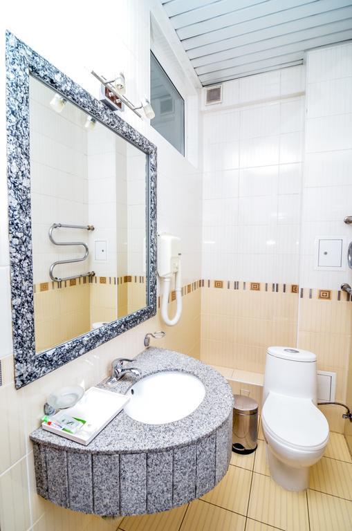 Altyn Dala Hotel Astana Zewnętrze zdjęcie